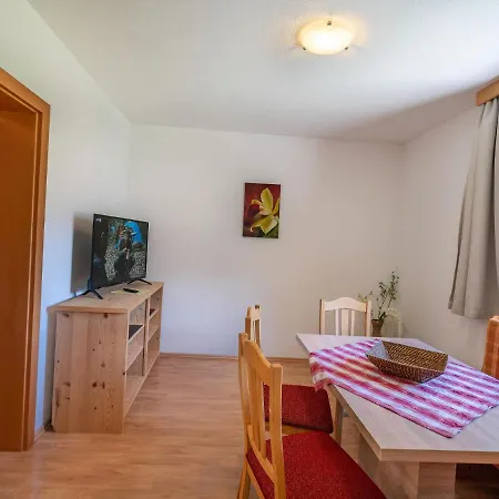 Appartement In Neustift Near Lift