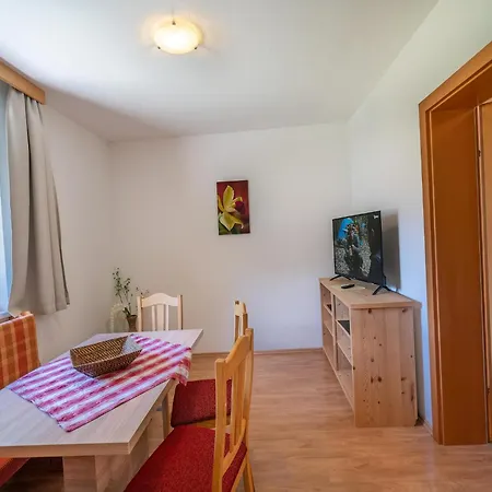 In Neustift Near Lift Neustift im Stubaital