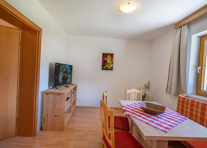 Lägenhet In Neustift Near Lift